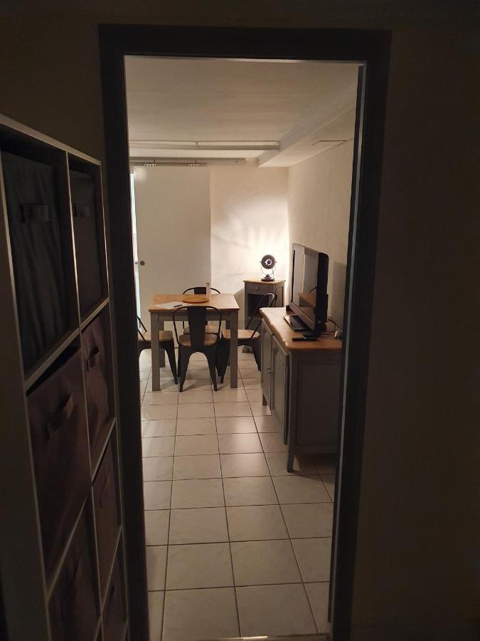 Апартаменти T2 Jusqu'A 4 Personnes En Rez-De-Jardin De Maison, Avec Piscine, Draps Et Serviettes De Toilette Fournis Аржеле-сюр-Мер Екстер'єр фото